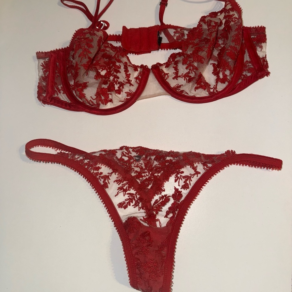 La Perla Red Lace Lingerie Set